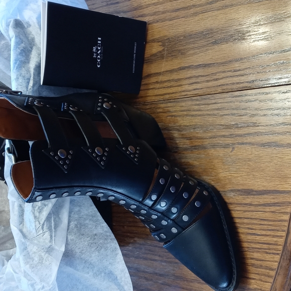 Coach Phoebe Studded Leather Bootie NIB 5B - Picture 6 of 10